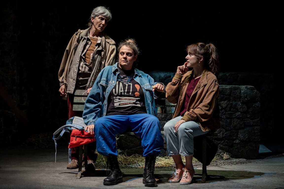 immagine di copertina rassegna 8 Luglio giornata internazionale del Mar Mediterraneo.Il mare e l’ulivo